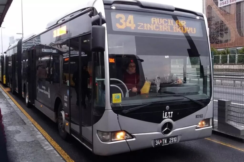1 Mayıs tedbirleri! Bazı metro ve metrobüs durakları çift yönlü kapatıldı