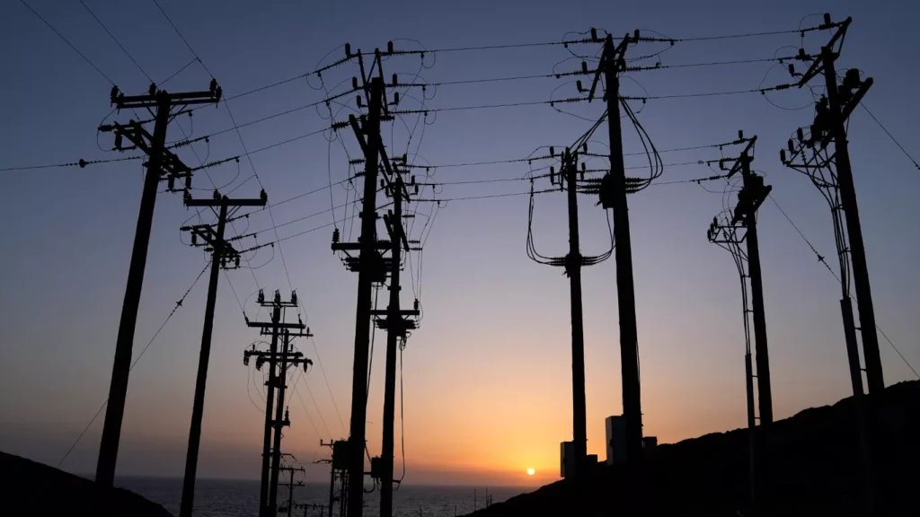 Yunanistan, Girit’e uzanan deniz altı elektrik hattını tamamladı