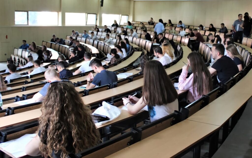 Priştine Üniversitesi Türkoloji Yüksek Lisans Programı 5 Yıllığına Akredite Edildi