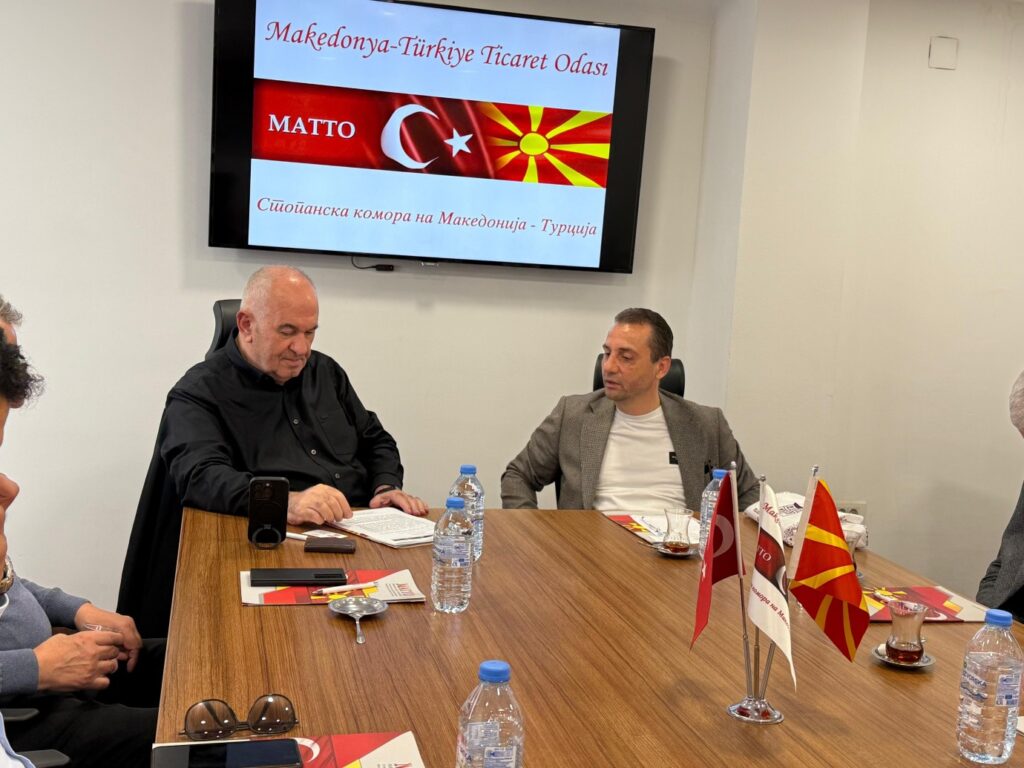 Karabük Sanayici ve İş İnsanları Derneği temsilcileri Makedonya-Türkiye Ticaret Odası’nı ziyaret etti