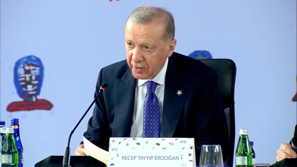 Cumhurbaşkanı Erdoğan: Ukrayna’da silahların susması için kritik bir virajdayız