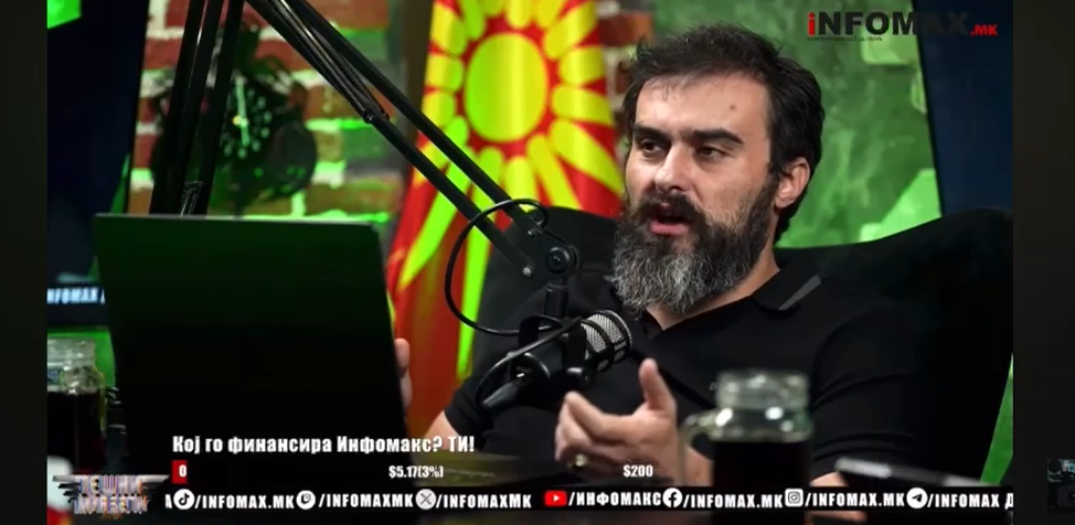 "Bugünkü siyasetçiler Türkler gibi asalak-parazit"