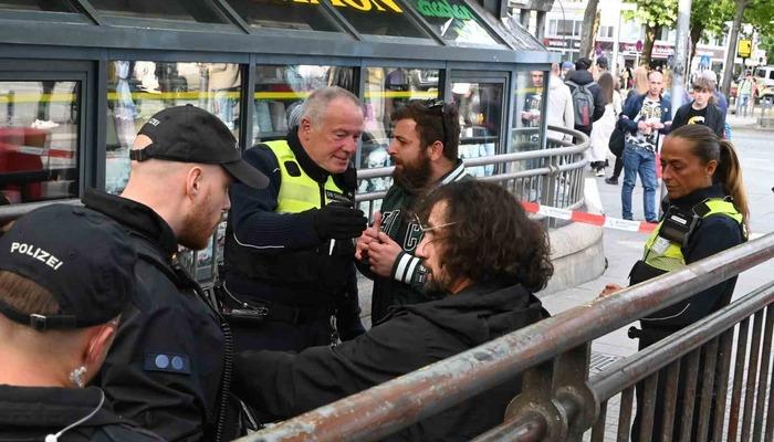Hamburg’da tren istasyonunda “silah ve kesici alet” araması