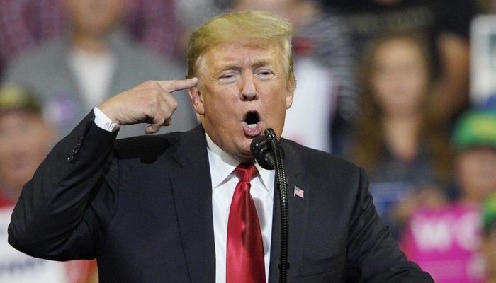 Donald Trump, “Katar” sorusu soran NBC News muhabirine sinirlendi: “Sen berbat bir muhabirsin! Yeterince zeki de değilsin”