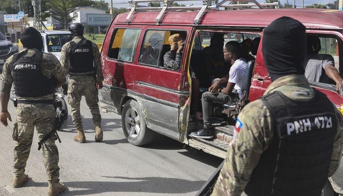 Haiti’de silahlı çete kasabaya saldırdı: 50 ölü