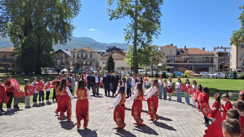 Büyükelçi Ulusoy, Struga ve Ohri’de temaslarda bulundu
