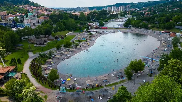 Bosna Hersek, tarihi ve doğal güzellikleriyle ziyaretçilerini büyülüyor