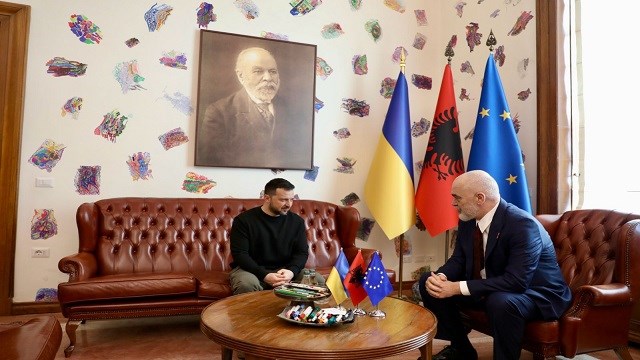 Zelensky, Arnavutluk Başbakanı Rama ile görüştü