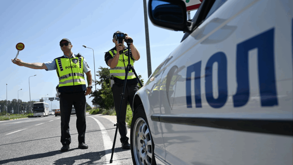 Ülke genelinde hafta sonu toplam 1.340 trafik cezası kesildi