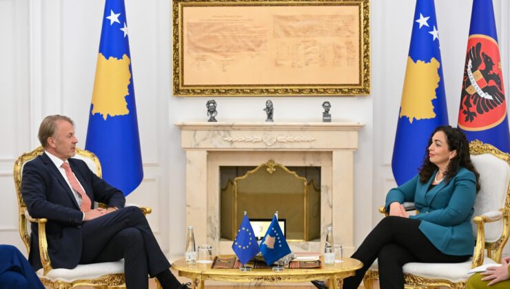 Osmani, Kosova’daki AB Ofisi Başkanı Orav’ı kabul etti