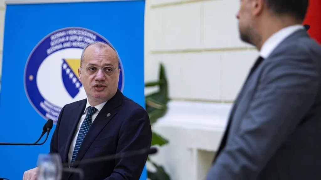 Arnavutluk’tan Bosna Hersek’in toprak bütünlüğüne ve egemenliğine destek