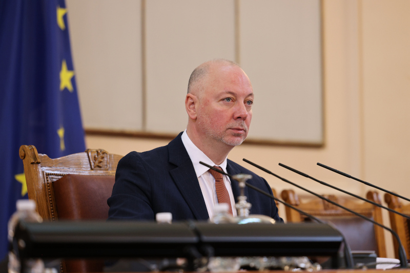 Bulgaristan Başbakanı Jelyazkov, Cumhurbaşkanının avro hakkında referandum talebini anayasaya aykırı olarak nitelendirdi