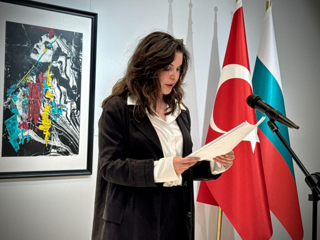 “Ruh İzleri” Sofya’da Sanatseverlerle Buluştu