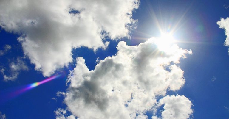 Güneşli ve parçalı bulutlu hava bekleniyor