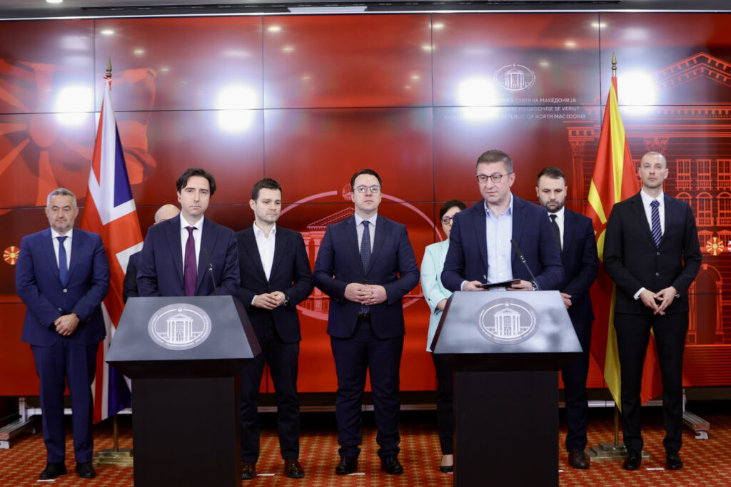 Mickoski: Birleşik Krallık ile Stratejik Ortaklık Anlaşması, ABD ile stratejik ortaklıktan sonra uluslararası konumlanmamızın ikinci ayağını temsil ediyor