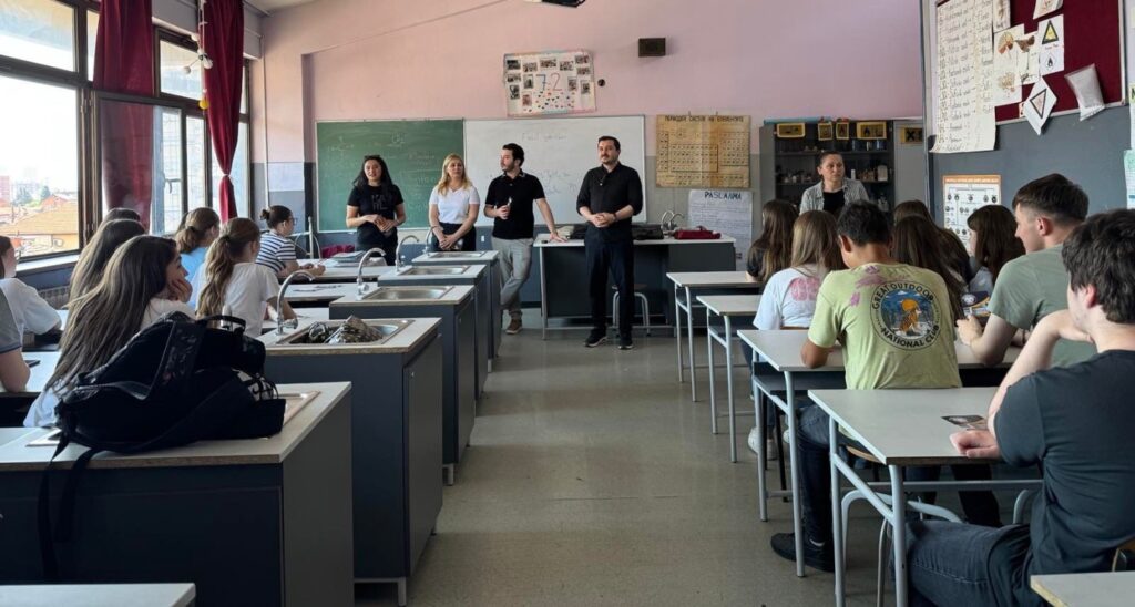 Tefeyyüz İlkokulu’nda “Tsvetan Dimov” Lisesi tanıtıldı