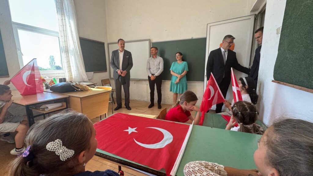 Büyükelçisi Fatih Ulusoy Karbintsi Belediyesi’ni ziyaret etti