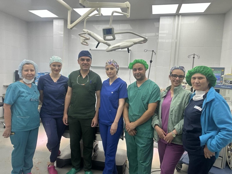 Ortopedi Hastalıkları Kliniği’nde ölen bir donörden iki başarılı kemik nakli gerçekleştirildi