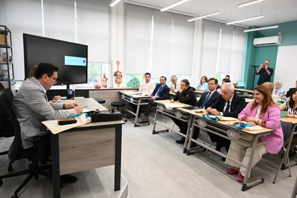 Üsküp Pedagoji Fakültesi’nde “Balkanlarda Türkoloji Çalıştayı” düzenlendi