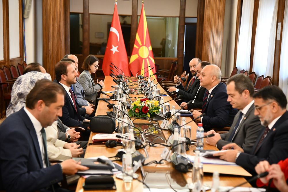 Kuzey Makedonya ve Türkiye Parlamentoları Arasında İşbirliği İçin Parlamento Grupları Toplantısı gerçekleşti
