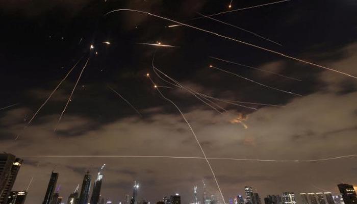 İran: “Tel Aviv ve Hayfa’da dün gece 14 stratejik askeri nokta vuruldu”