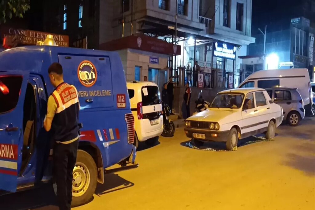 Adıyaman’da iki grup arasında silahlı kavga! 2 kişi yaralandı
