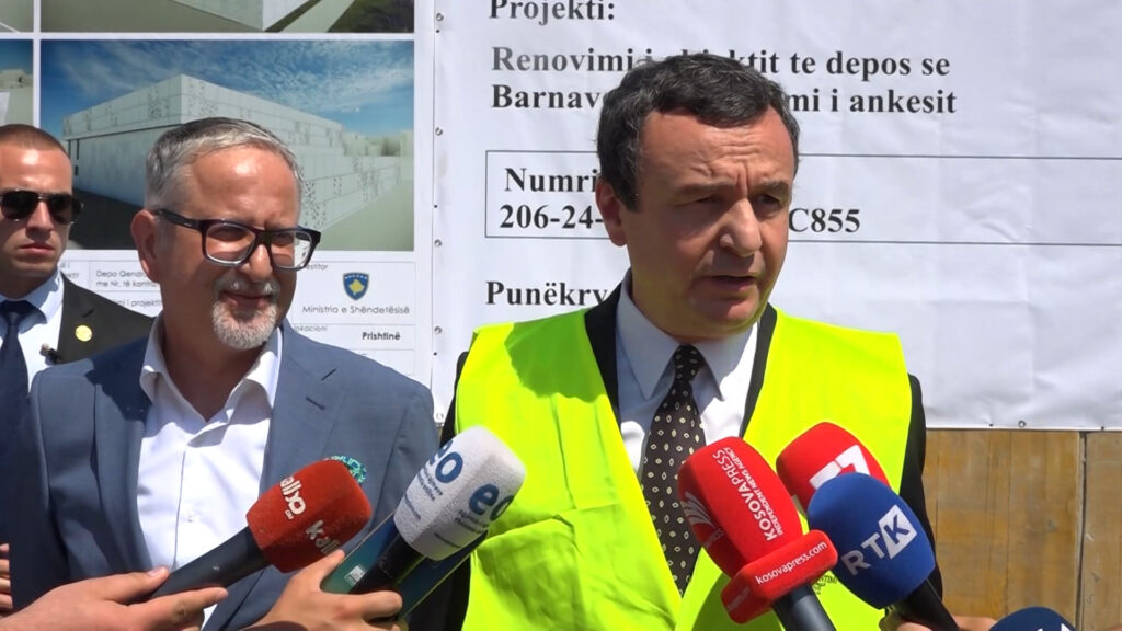 Kurti: Kosova muhalefeti hükümetin görev süresini uzatıyor
