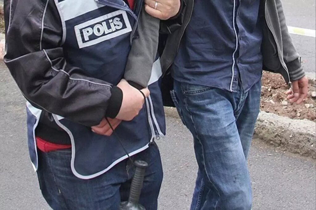 Çorum’da polise mukavemet eden 3 kişi tutuklandı