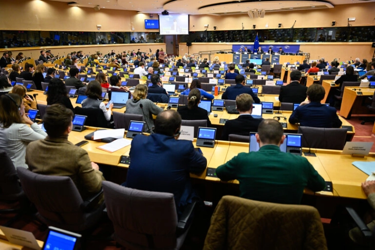 Avrupa Parlamentosu’nda Makedonya raporuna ilişkin oylama ertelendi