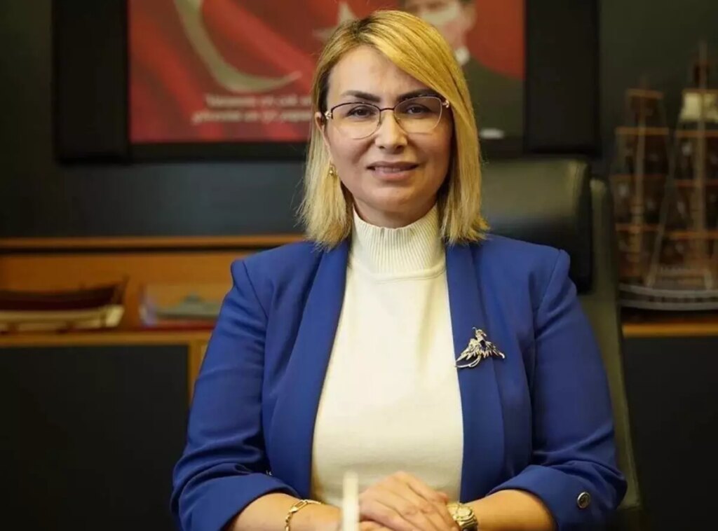 İstifa eden CHP’li başkan AK Parti’ye geçiyor iddiası
