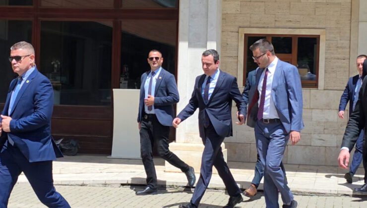 Kosova Başbakanı Kurti, siyasi parti liderlerini toplantıya davet etti