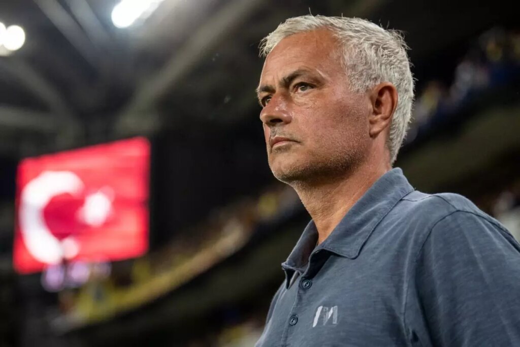 Mourinho’nun ismi geçiyordu! Inter yeni teknik direktörünü açıkladı