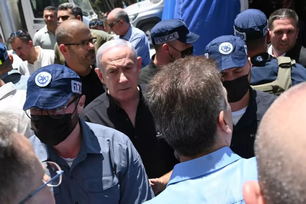 Netanyahu tepkiler sonrası sığınaktan çıktı