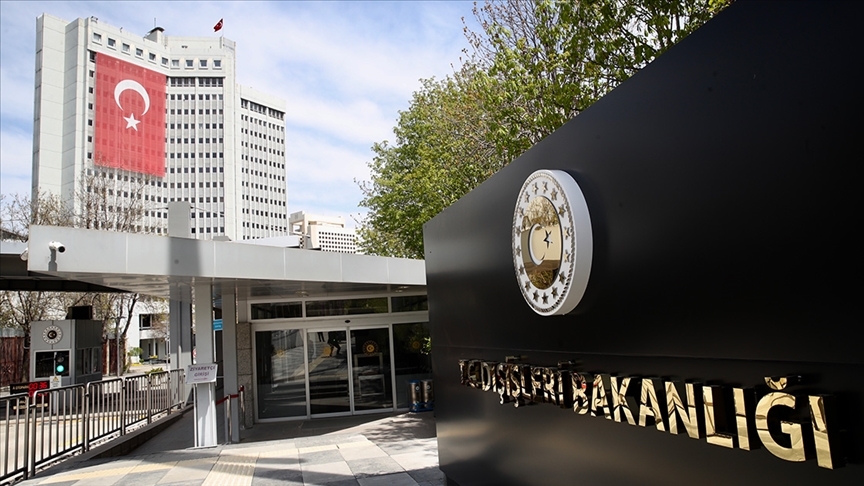 Türkiye, İsrail’in İran’a yönelik hava saldırısını kınadı