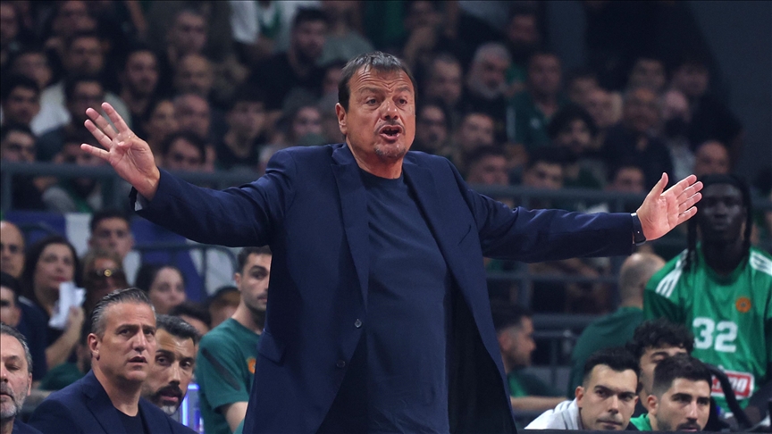 Panathinaikos Başantrenörü Ergin Ataman’dan Olympiakos cephesine tepki