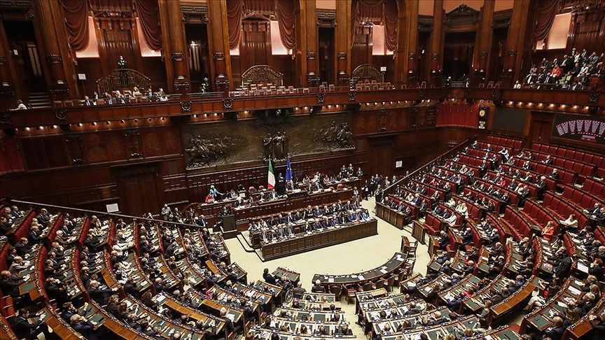 İtalya’da hükümet, 7 Ekim sonrası İsrail’e yeni silah ticareti yapılmadığını yineliyor