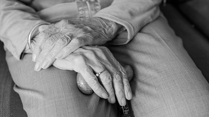 Dünya genelinde 60 yaş üstü kişilerin yüzde 15,7’si istismara maruz kalıyor