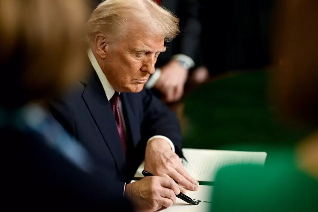 Trump GENIUS stablecoin yasasına imza için sabırsızlanıyor