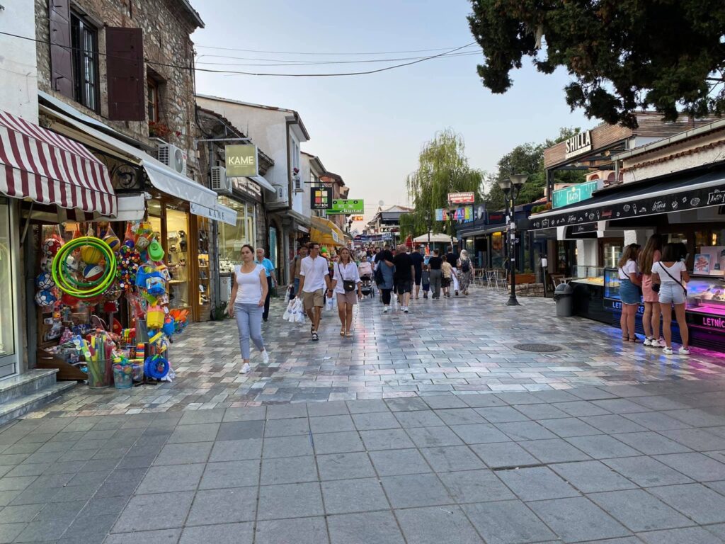 UNESCO, Ohri bölgesinin tehlike altındaki miras listesine alınmasını talep ediyor