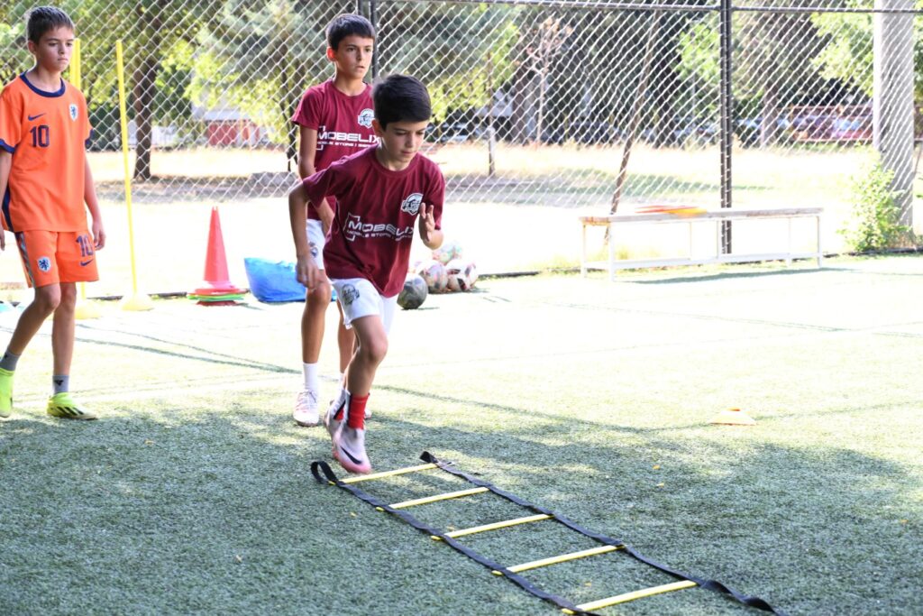 Küçük Yaşta Büyük Hayaller: Miraç Ali’nin Futbol Yolculuğu