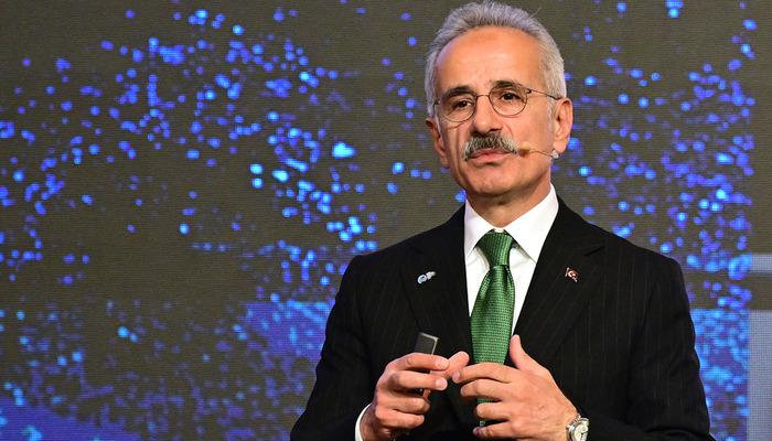 İran’da kalan uçaklar Türkiye’ye geri dönüyor! Bakan Uraloğlu duyurdu