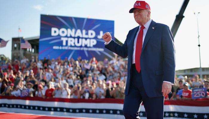 Trump: Beyaz Saray’da UFC dövüşü yapacağız