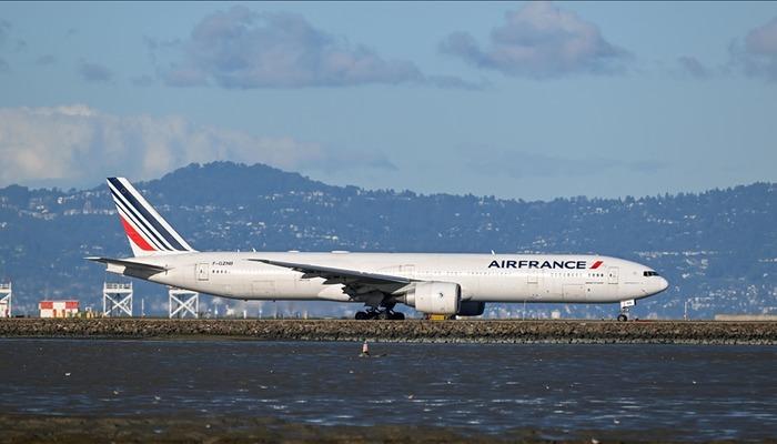 Nice’te fırtına alarmı: Air France uçağı Marsilya’ya zorunlu iniş yaptı