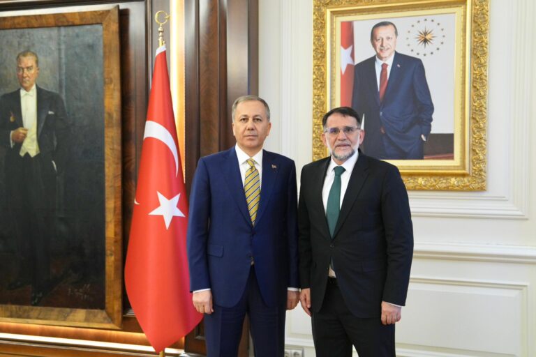 Milletvekili Murat, Türkiye İçişleri Bakanı Yerlikaya ile görüştü