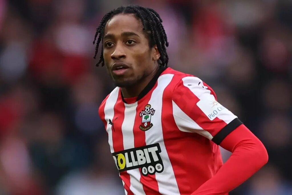 Beşiktaş’ta transfer bitti ancak Kyle Walker-Peters Türkiye’ye gelemiyor