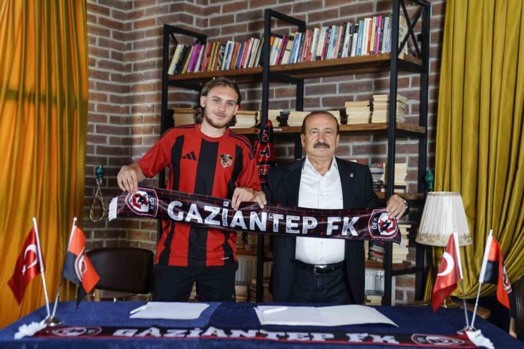 Gaziantep Futbol Kulübü, Boşnak futbolcu Kulasin’i transfer etti