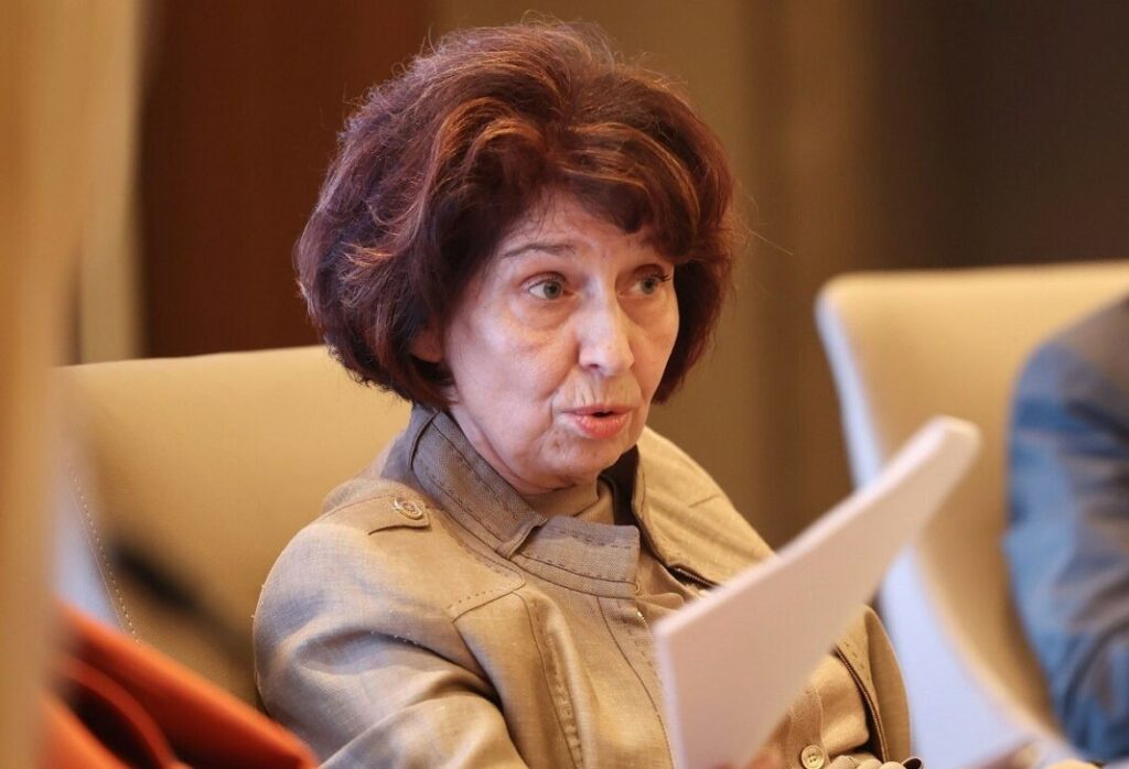 Cumhurbaşkanı Davkova: AB’nin demokrasiyle ilgili sorunu var