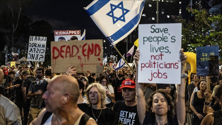 NYT’den, siyasi çıkarları için Gazze’ye saldırıları sürdürmekle eleştirdiği Netanyahu’ya yanıt