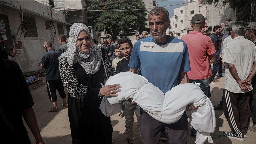 İsrail’in Gazze’ye sabah saatlerinden bu yana düzenlediği saldırılarda 20 Filistinli hayatını kaybetti