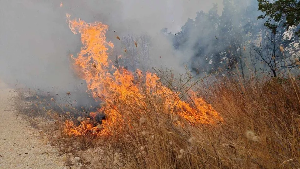 K. Makedonya’da 33 yangın kaydedildi